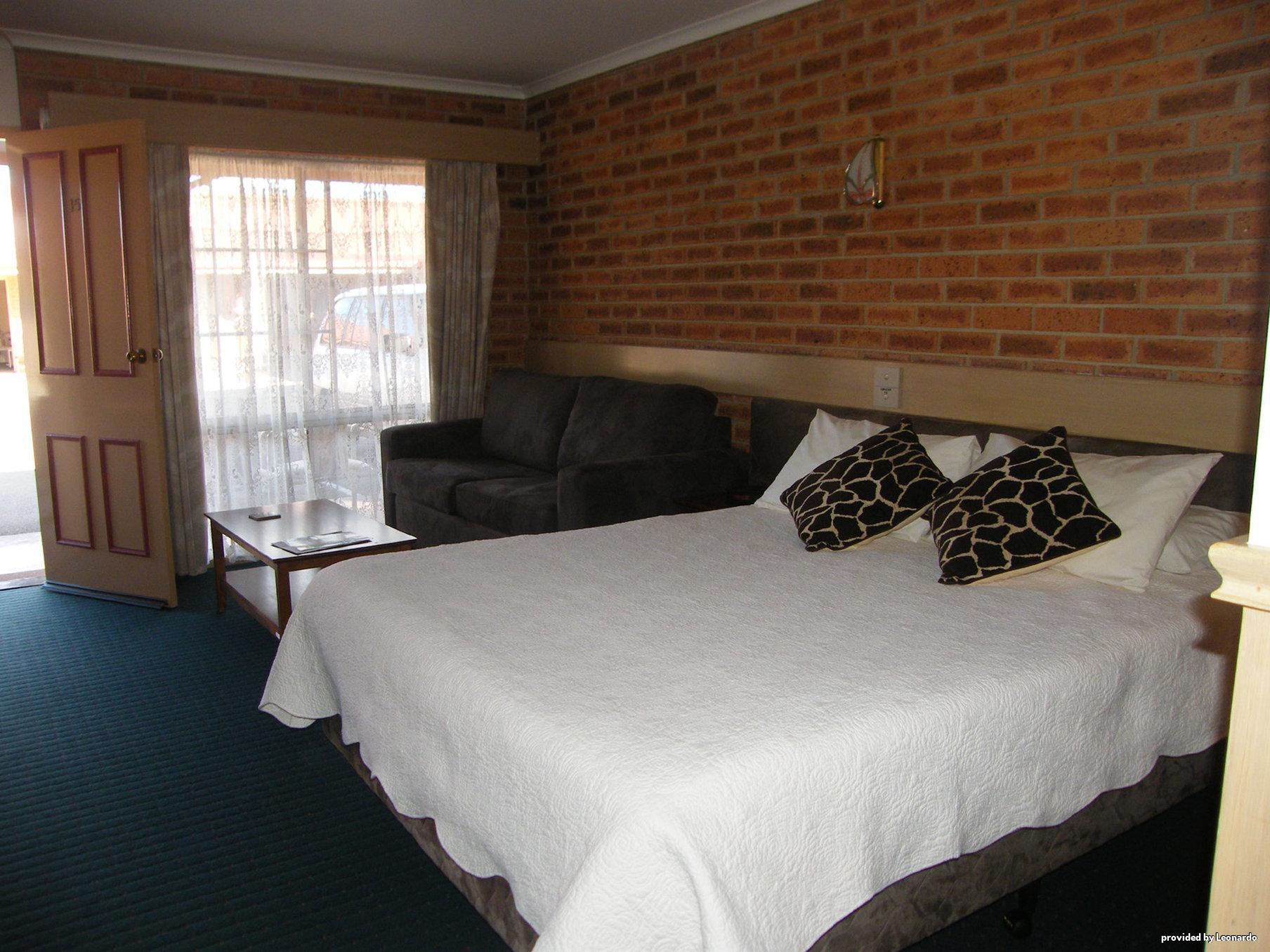 Colonial Motor Inn Bairnsdale Golden Chain Property Chambre photo